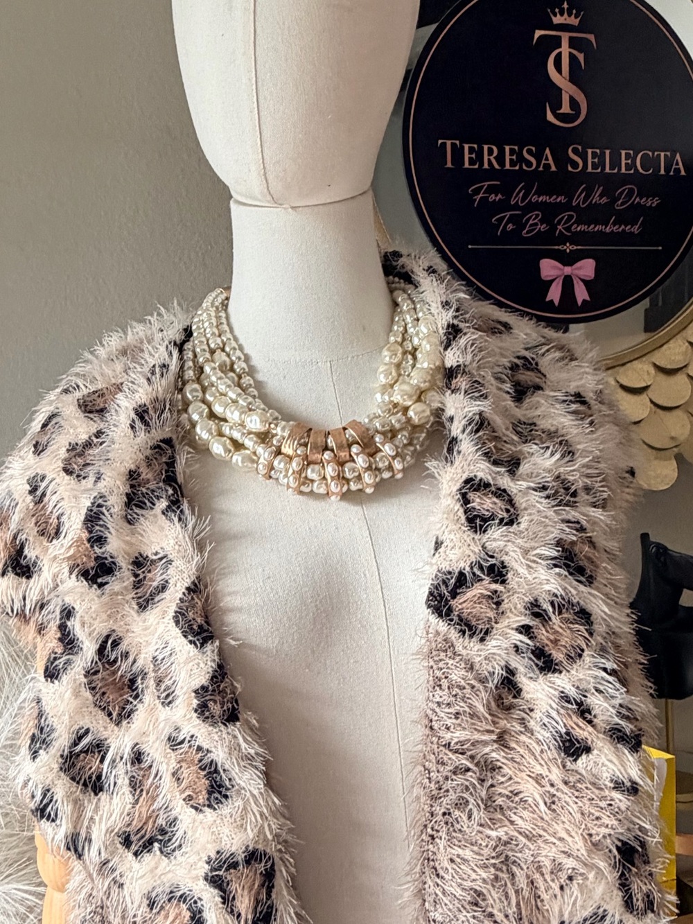 Chico’s Multi Strand Faux Pearl Statement Necklace & Earrings Set Gold Tone - Picture 3 of 12
